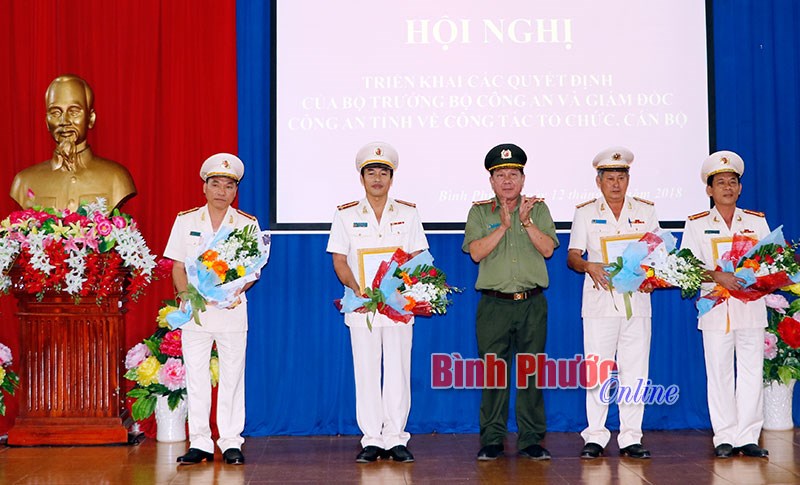 C&ocirc;ng bố quyết định về tổ chức bộ m&aacute;y mới của C&ocirc;ng an B&igrave;nh Phước