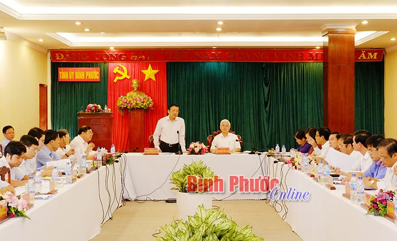 Trưởng ban Nội ch&iacute;nh Trung ương l&agrave;m việc với Thường trực Tỉnh ủy