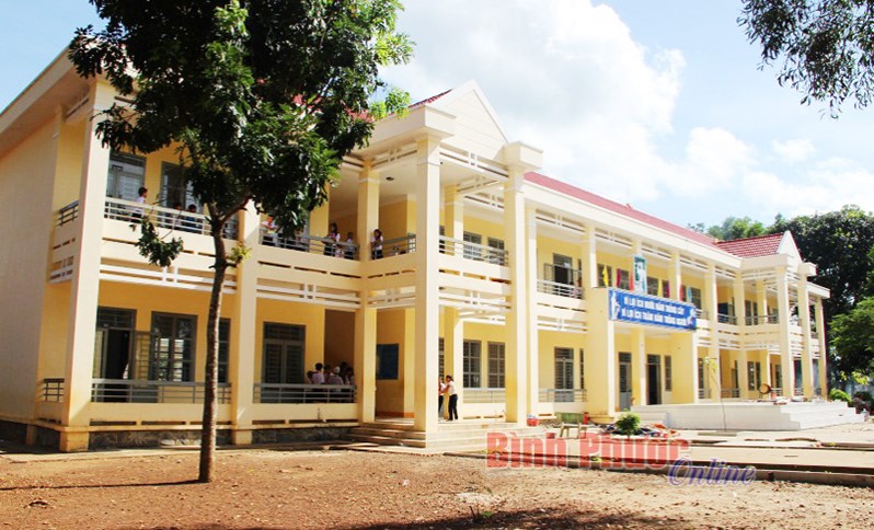 T&acirc;n Th&agrave;nh - x&atilde; bi&ecirc;n giới b&igrave;nh y&ecirc;n v&agrave; ph&aacute;t triển