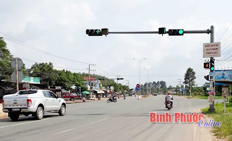 Đèn tín hiệu sắp rớt đã được sửa