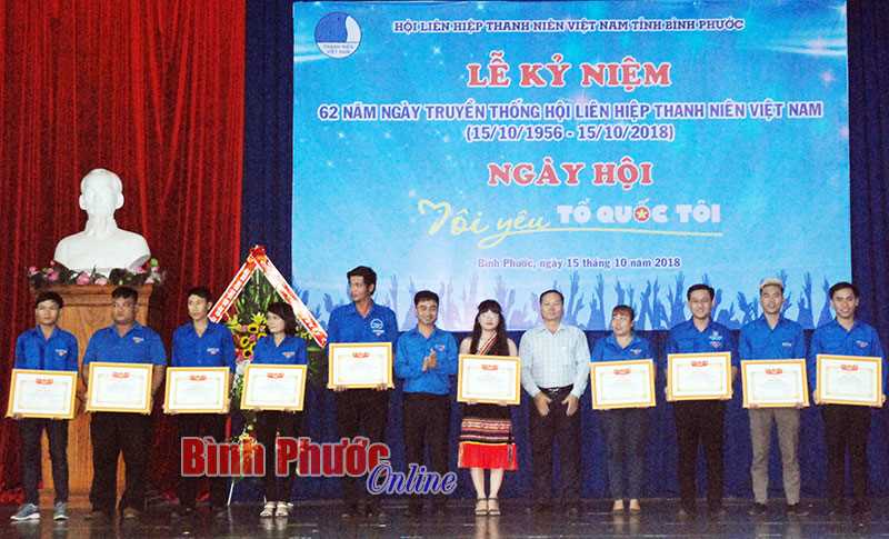 Tuyên dương 19 tập thể, thủ lĩnh, hội viên thanh niên tiêu biểu