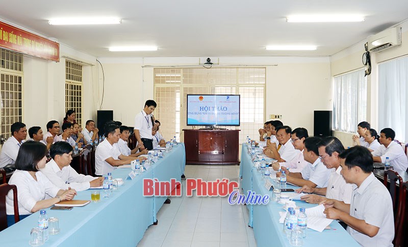 Hội thảo &ldquo;Ứng dụng GIS v&agrave; đ&ocirc; thị th&ocirc;ng minh&rdquo;