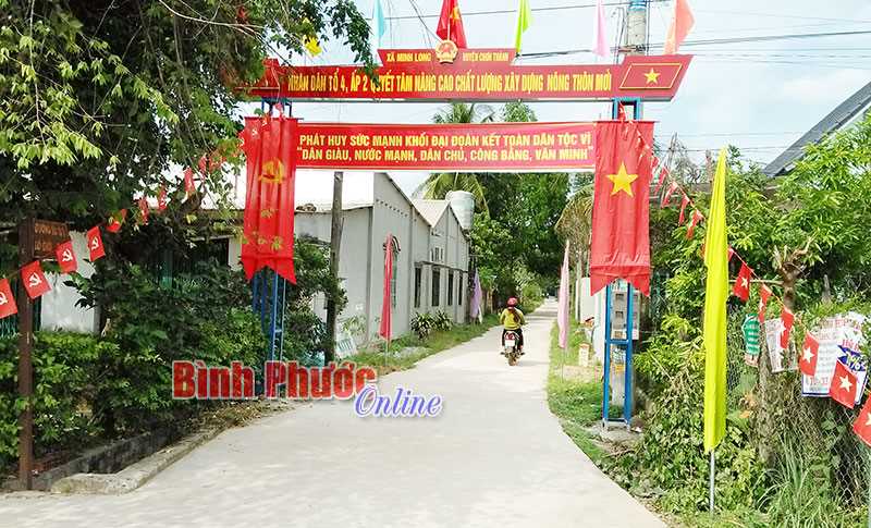 Chơn Thành: Nhân dân đóng góp trên 12,3 tỷ đồng xây dựng NTM