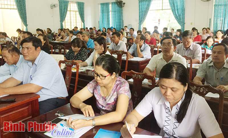 213 cán bộ công đoàn cơ sở được tập huấn nghiệp vụ