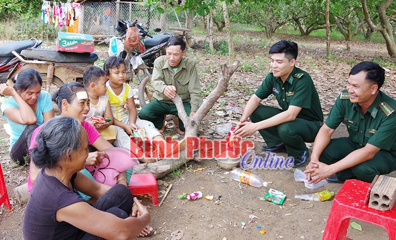 Lớp học nghĩa t&igrave;nh