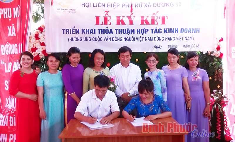 Bưu điện ký kết với hôị phụ nữ hưởng ứng “Người Việt Nam dùng hàng Việt Nam”