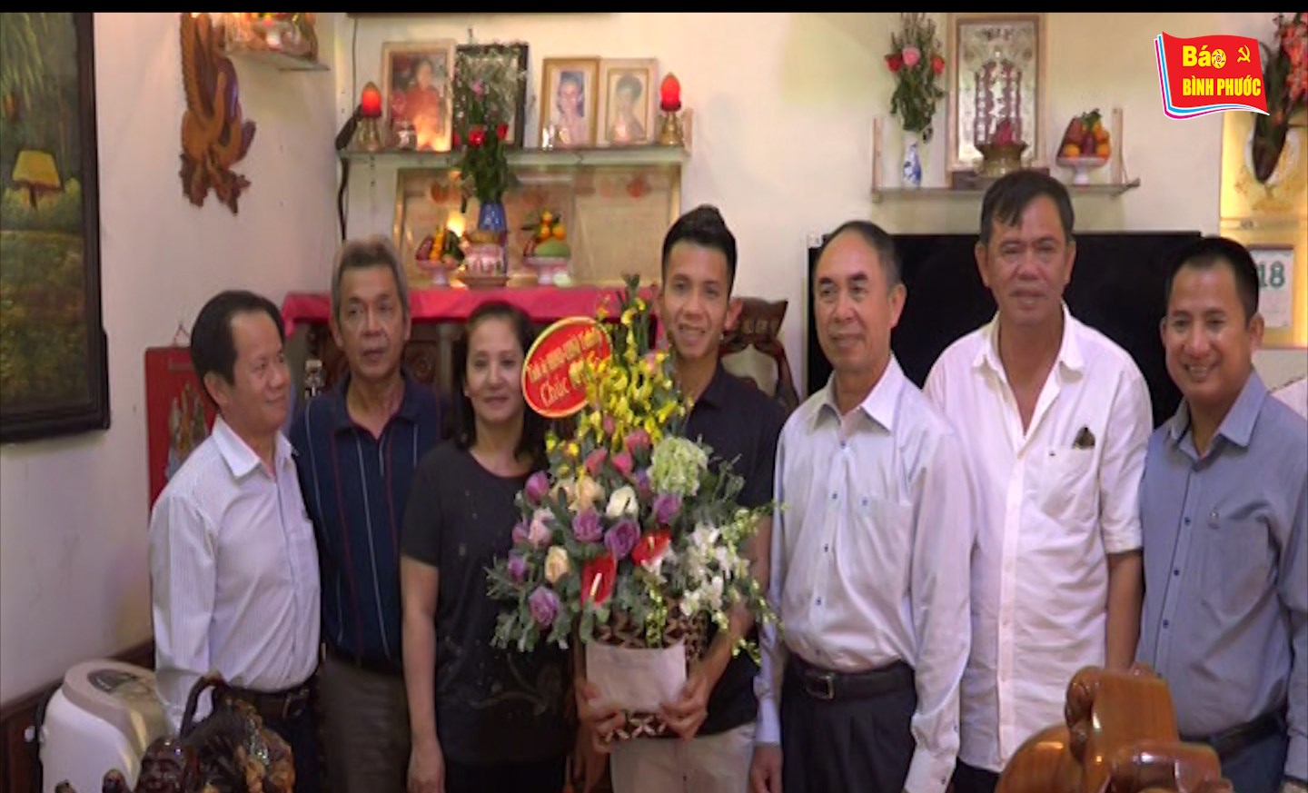 [Video] Lãnh đạo tỉnh thăm và chúc mừng tuyển thủ Nguyễn Phong Hồng Duy