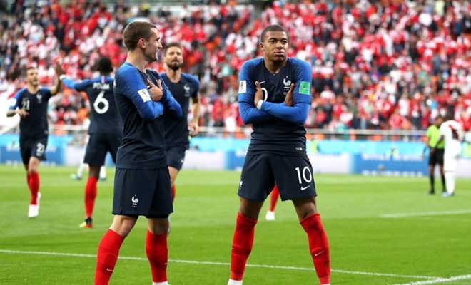 Bảng xếp hạng FIFA: Pháp mất ngôi số 1, Việt Nam đứng đầu Đông Nam Á