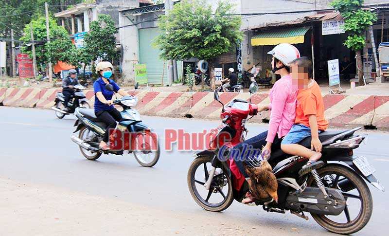 V&igrave; sao người tham gia giao th&ocirc;ng &ldquo;nhờn luật&rdquo;?