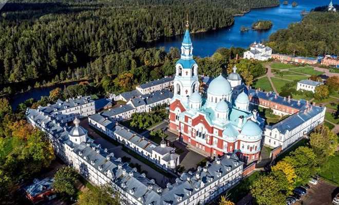 Tháng 10 về, ngắm vẻ đẹp mê ly của mùa thu nước Nga