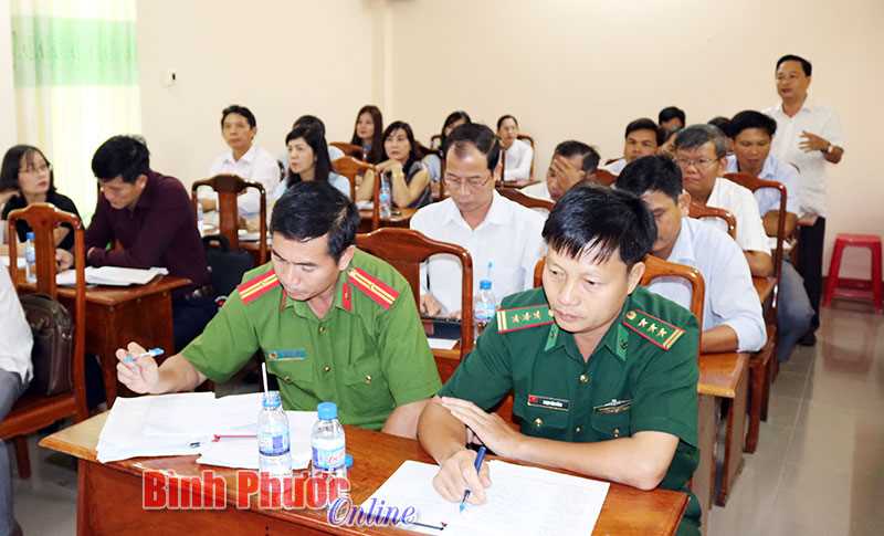 Ph&aacute;t huy vai tr&ograve; của nh&acirc;n d&acirc;n tham gia x&acirc;y dựng Đảng, ch&iacute;nh quyền