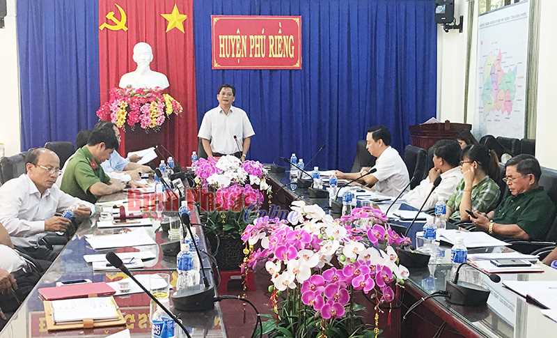 Ph&uacute; Riềng sơ kết hoạt động Ban chỉ đạo kỷ cương, kỷ luật h&agrave;nh ch&iacute;nh 