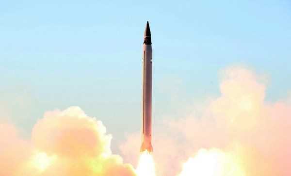 Sau chỉ trích của Mỹ, Iran khẳng định tiếp tục thử nghiệm tên lửa