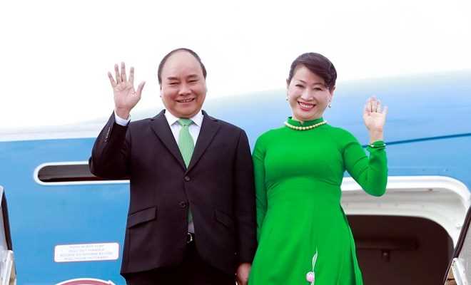 Thủ tướng l&ecirc;n đường dự ASEM 12, P4G v&agrave; thăm ch&iacute;nh thức 3 nước ch&acirc;u &Acirc;u