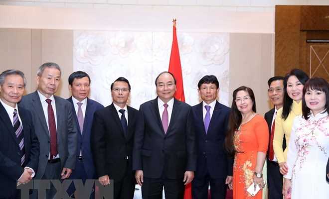 Thủ tướng tiếp đo&agrave;n Li&ecirc;n hiệp Hội người Việt Nam tại ch&acirc;u &Acirc;u