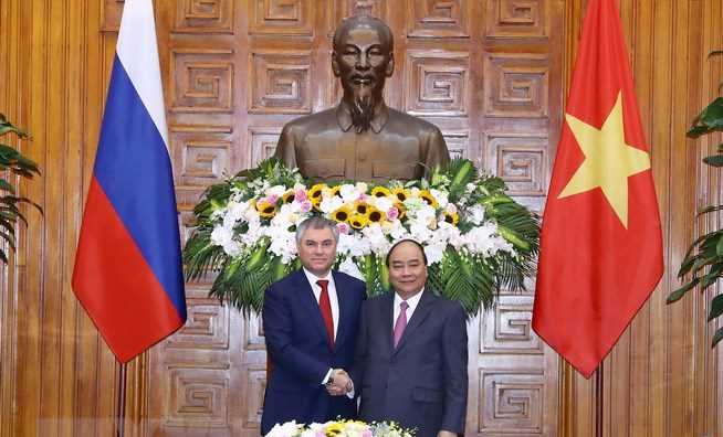 Việt Nam-Nga lu&ocirc;n kề vai, s&aacute;t c&aacute;nh ủng hộ nhau trong mọi ho&agrave;n cảnh