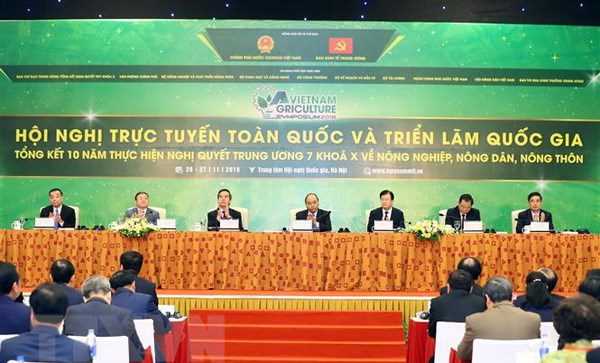 Khai mạc Hội nghị 10 năm thực hiện Nghị quyết Trung ương 7 kh&oacute;a X