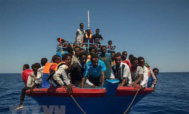 Italy tuyên bố đóng cửa sân bay nếu Đức trao trả trở lại người di cư