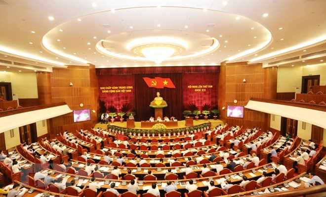 Hội nghị Trung ương 8: Thảo luận s&acirc;u sắc t&igrave;nh h&igrave;nh kinh tế-x&atilde; hội