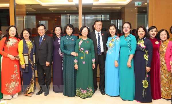 Khai mạc trọng thể Kỳ họp thứ 6, Quốc hội kh&oacute;a XIV