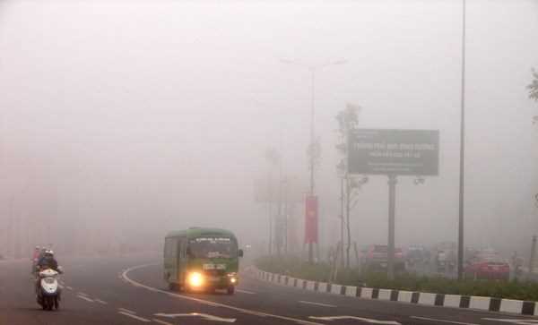 Bắc Bộ, Bắc Trung Bộ trời se lạnh sương mù sáng, Hà Nội mưa lắc rắc