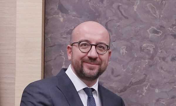 Thủ tướng Bỉ cải tổ chính phủ sau khi đảng cánh hữu rút lui