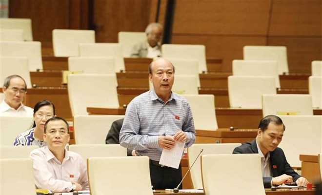 Họp Quốc hội: Tăng cường đối thoại v&agrave; thi h&agrave;nh &aacute;n nghi&ecirc;m t&uacute;c