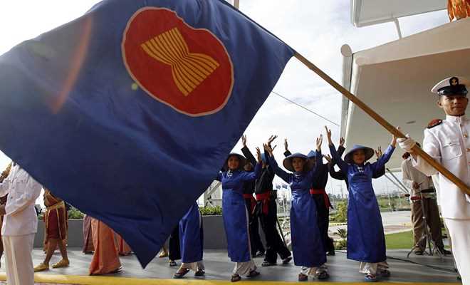 ASEAN gặt hái nhiều thành tựu lớn phát triển kinh tế và cộng đồng