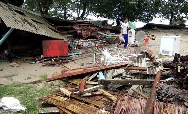 Sứ quán Việt Nam ở Indonesia: Chưa có tin người Việt ở vùng sóng thần