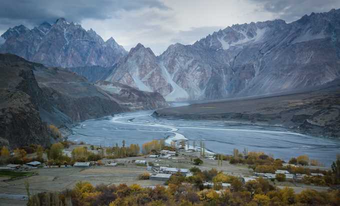 Du khách Việt được quân đội hộ tống khi đi chơi ở Pakistan