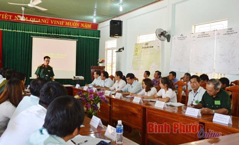 Ph&uacute; Nghĩa diễn tập chiến đấu ph&ograve;ng thủ năm 2018