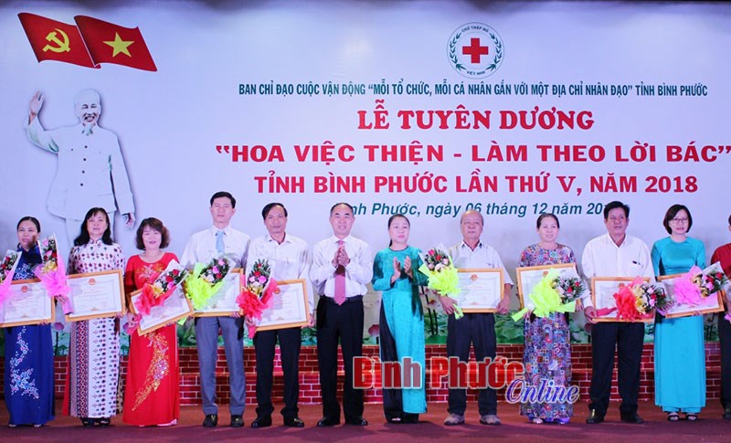 Dấu ấn phong tr&agrave;o chữ thập đỏ