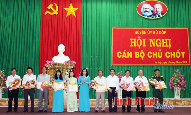 Bù Đ&ocirc;́p có 5/6 ti&ecirc;u chí kinh tế đạt và vượt so với nghị quy&ecirc;́t đ&ecirc;̀ ra