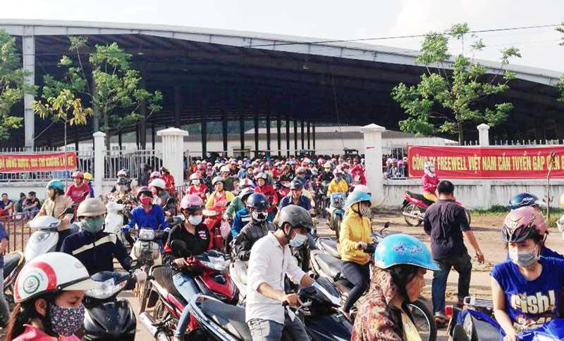 Công nhân nghỉ tết trở lại làm việc đạt trên 90%