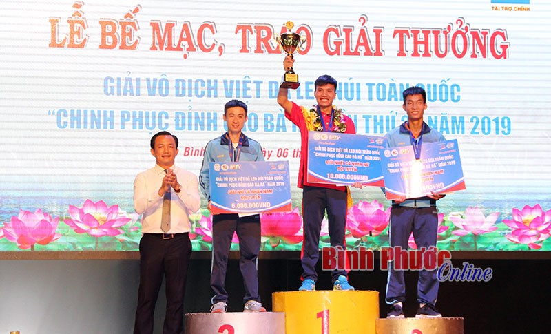 Bế mạc và trao giải Việt dã “Chinh phục đỉnh cao Bà Rá” lần thứ 25/2019