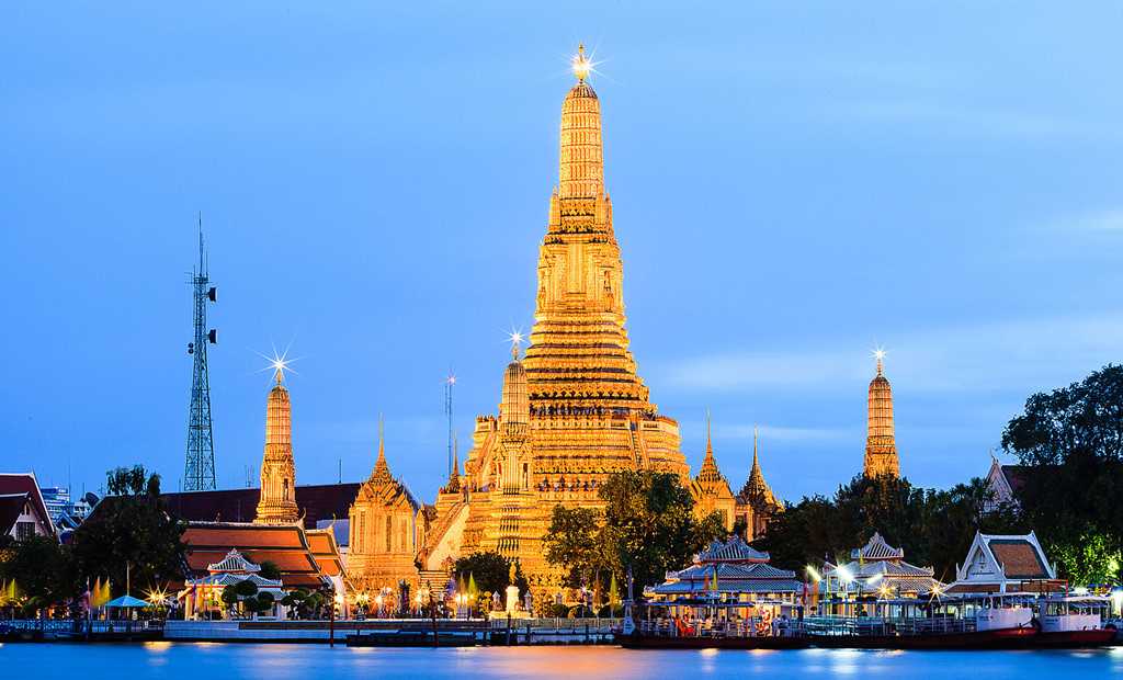 Ngôi chùa tuyệt đẹp ở Thái Lan được giới trẻ rần rần check-in