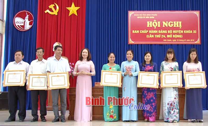 Hớn Quản: 12/12 chỉ ti&ecirc;u văn h&oacute;a - x&atilde; hội đạt v&agrave; vượt nghị quyết