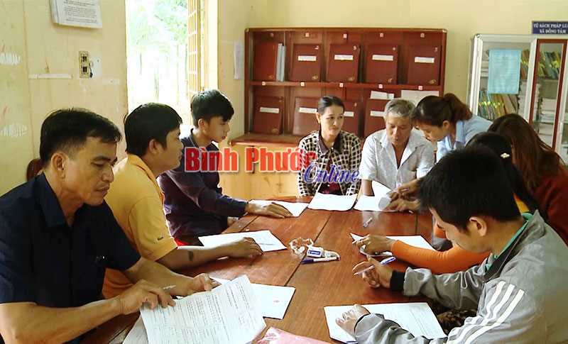 Đồng Ph&uacute; l&agrave;m tốt d&acirc;n vận ch&iacute;nh quyền