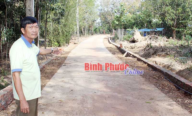 B&iacute; thư chi bộ, trưởng ấp &ldquo;d&acirc;n vận kh&eacute;o&rdquo;