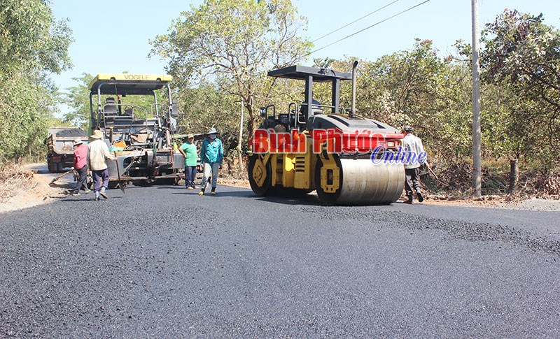 Lộc Ninh nỗ lực giảm ngh&egrave;o v&ugrave;ng đồng b&agrave;o DTTS