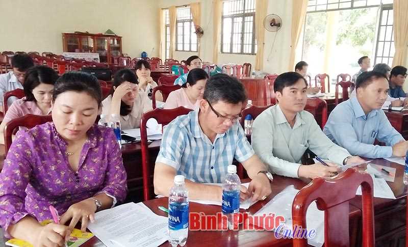 Chơn Th&agrave;nh: Bồi dưỡng nghiệp vụ chứng thực