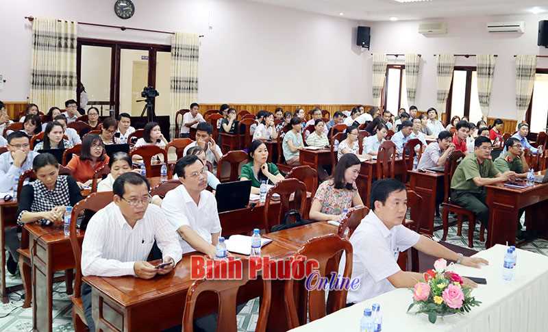 Tập huấn sử dụng phần mềm quản lý văn bản kết nối với trục liên thông tỉnh