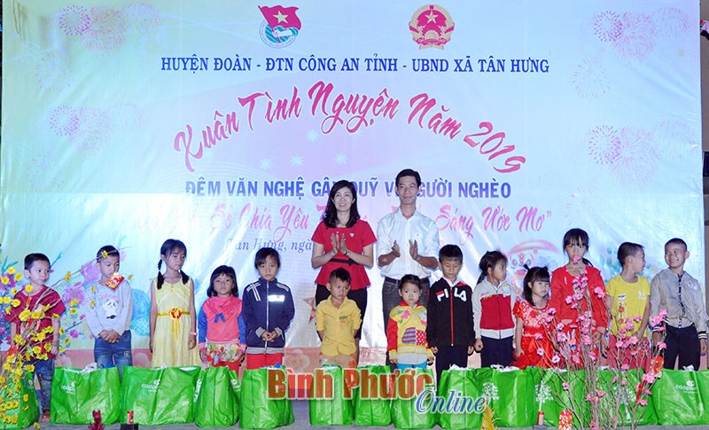 Tuổi trẻ Đồng Phú xung kích vì cộng đồng