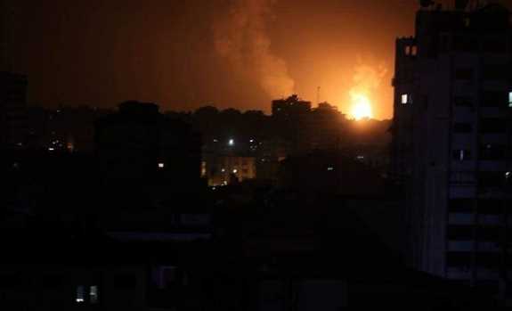 Máy bay chiến đấu Israel tấn công vị trí của Hamas tại Gaza