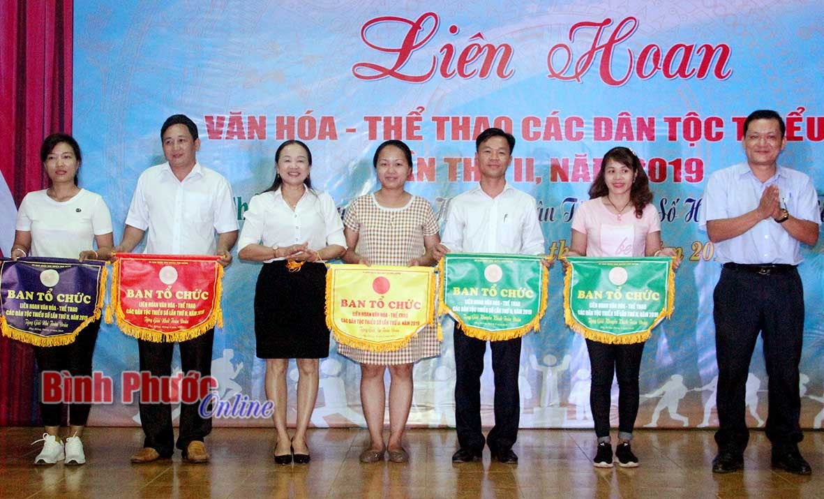 Sắc th&aacute;i văn h&oacute;a giao thoa v&agrave; tỏa s&aacute;ng