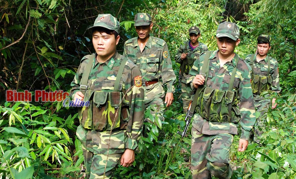 Điểm s&aacute;ng nơi bi&ecirc;n giới