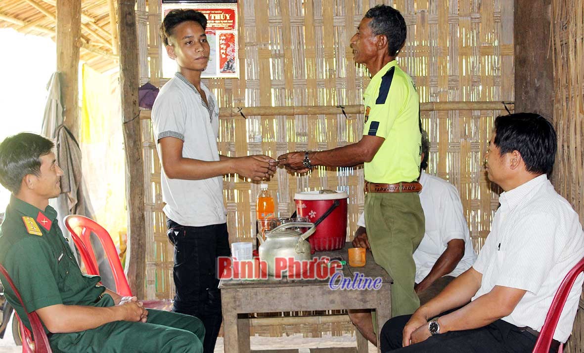 T&acirc;m sự gửi t&acirc;n binh