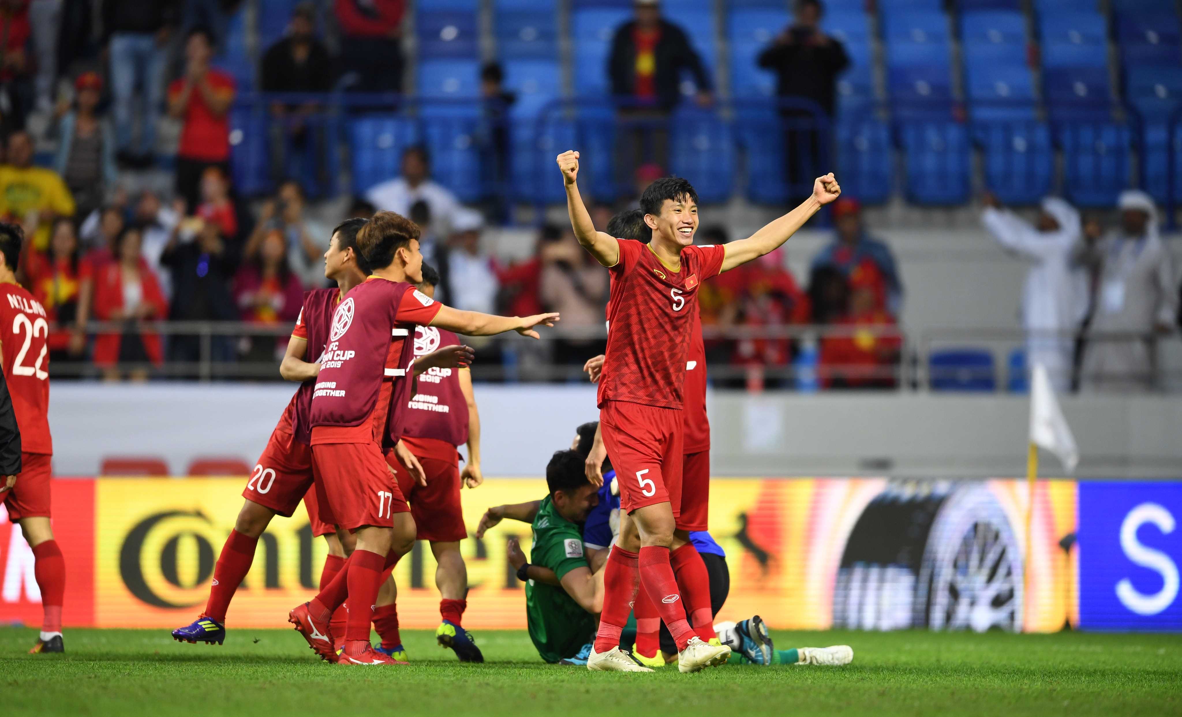 HLV Jordan: "Chúng tôi đã sợ hãi trước Việt Nam"