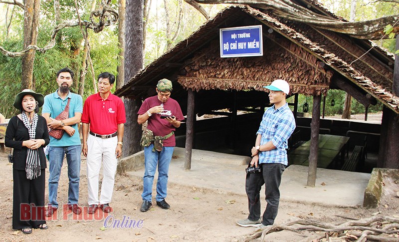 Các nhà lữ hành nói gì về du lịch Bình Phước?  