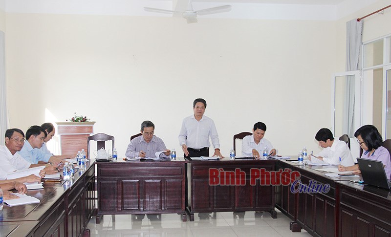 MTTQ tỉnh kiểm tra chương tr&igrave;nh h&agrave;nh động của MTTQ tỉnh tại Hớn Quản